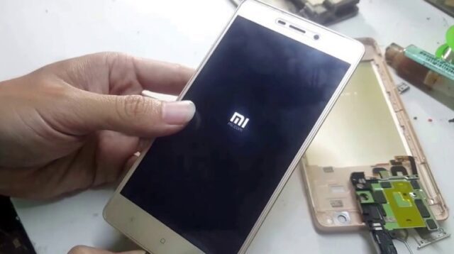 Hp Xiaomi Tiba-tiba Mati Total dan Tidak Bisa Dicas