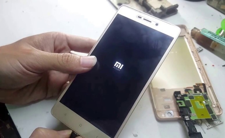 hp xiaomi tiba-tiba mati total dan tidak bisa dicas